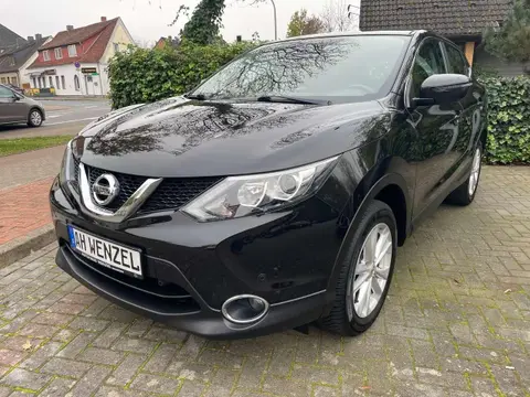 Used NISSAN QASHQAI Petrol 2016 Ad Germany