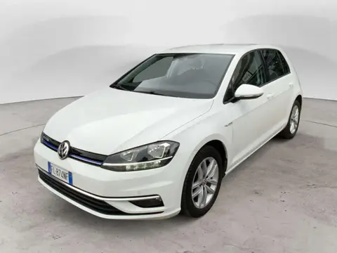 Used VOLKSWAGEN GOLF  2017 Ad 