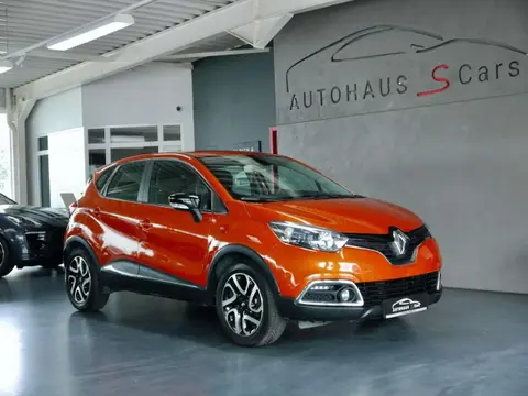 Used RENAULT CAPTUR Petrol 2015 Ad 