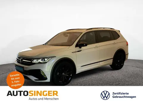 Used VOLKSWAGEN TIGUAN Petrol 2022 Ad 