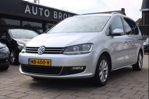 Used VOLKSWAGEN SHARAN Petrol 2017 Ad 