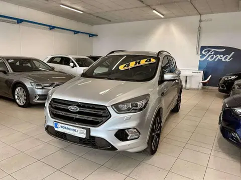 Annonce FORD KUGA Diesel 2019 d'occasion 