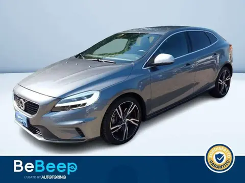 Annonce VOLVO V40 Essence 2019 d'occasion 