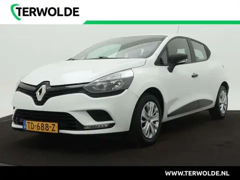 Used RENAULT CLIO Petrol 2018 Ad 