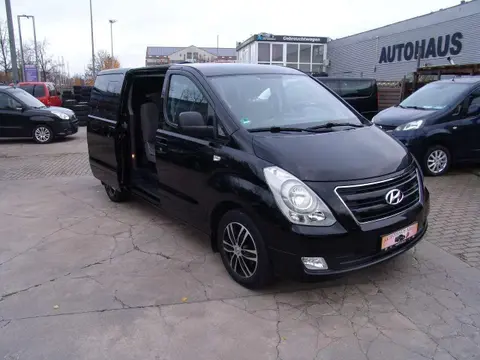 Used HYUNDAI H-1 Diesel 2017 Ad 