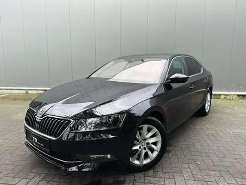 Annonce SKODA SUPERB Essence 2016 d'occasion 