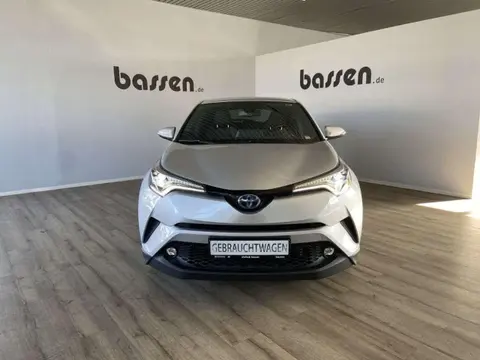 Used TOYOTA C-HR Hybrid 2019 Ad 