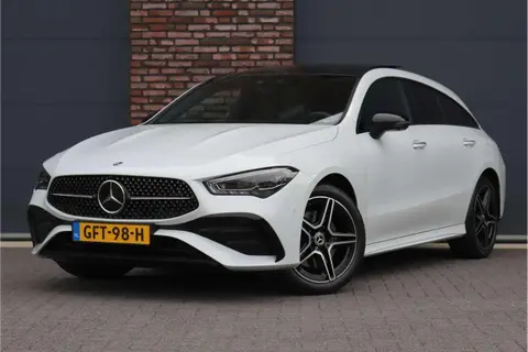 Used MERCEDES-BENZ CLASSE CLA Hybrid 2023 Ad 