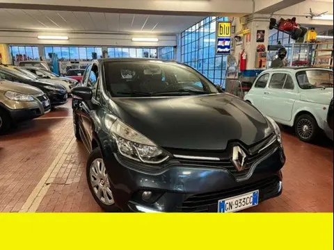 Used RENAULT CLIO Petrol 2018 Ad 