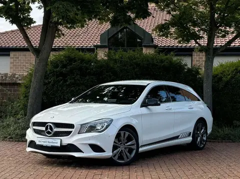 Used MERCEDES-BENZ CLASSE CLA Petrol 2015 Ad 