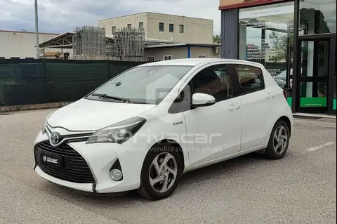 Used TOYOTA YARIS Hybrid 2016 Ad 