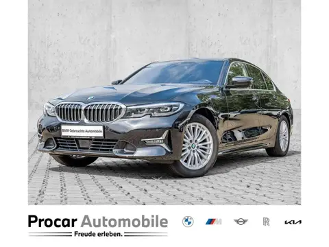 Used BMW SERIE 3 Petrol 2021 Ad 