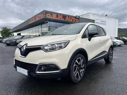 Used RENAULT CAPTUR Petrol 2015 Ad 