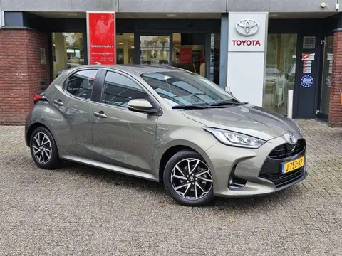 Used TOYOTA YARIS Hybrid 2020 Ad 