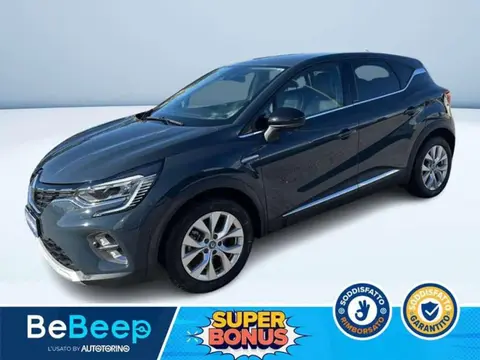 Used RENAULT CAPTUR Hybrid 2020 Ad 