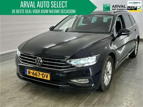 Used VOLKSWAGEN PASSAT Petrol 2021 Ad 