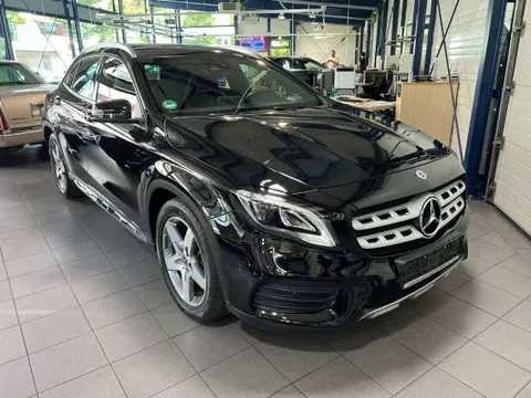 Used MERCEDES-BENZ CLASSE GLA Petrol 2018 Ad 