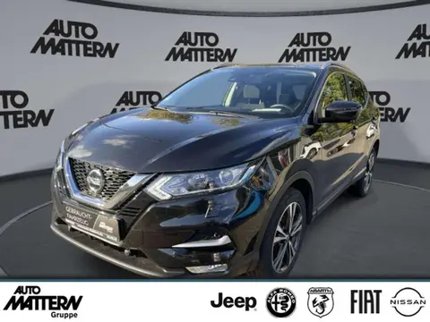 Used NISSAN QASHQAI Petrol 2019 Ad Germany