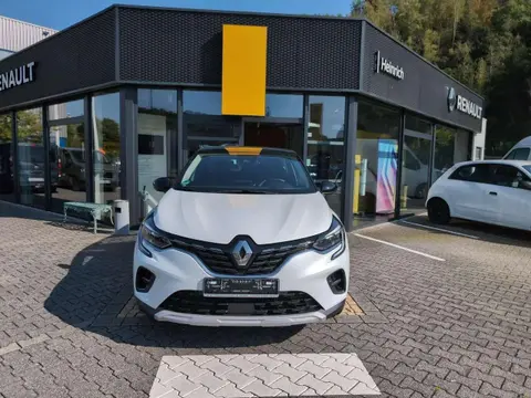 Used RENAULT CAPTUR Hybrid 2022 Ad 