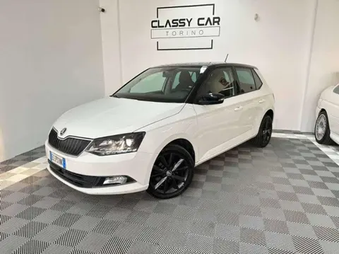 Used SKODA FABIA Petrol 2015 Ad 