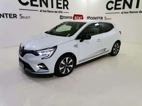 Used RENAULT CLIO Hybrid 2021 Ad 