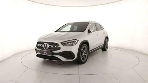 Annonce MERCEDES-BENZ CLASSE GLA Essence 2021 d'occasion 