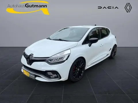 Used RENAULT CLIO Petrol 2018 Ad 