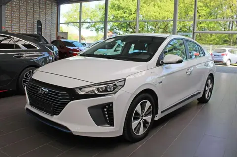 Used HYUNDAI IONIQ Hybrid 2019 Ad 