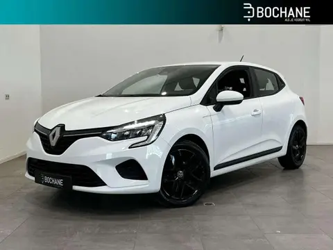 Used RENAULT CLIO Petrol 2021 Ad 