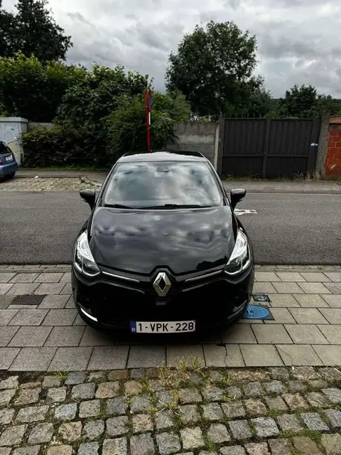 Annonce RENAULT CLIO Essence 2019 d'occasion Belgique