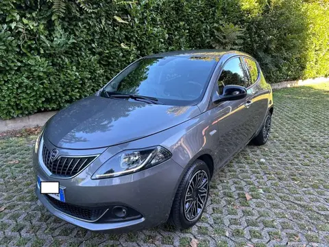 Used LANCIA YPSILON Hybrid 2021 Ad 