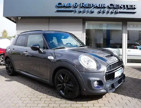 Used MINI COOPER Petrol 2018 Ad 