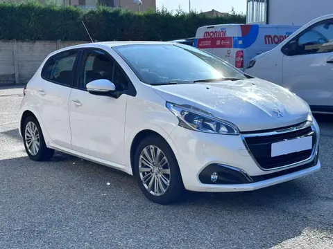 Used PEUGEOT 208 Petrol 2017 Ad 