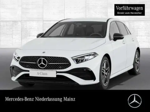 Used MERCEDES-BENZ CLASSE A Petrol 2023 Ad Germany