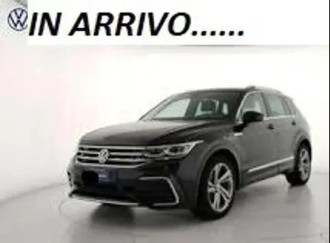 Used VOLKSWAGEN TIGUAN Petrol 2022 Ad 