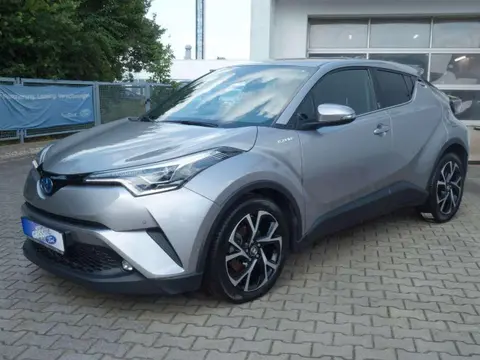 Used TOYOTA C-HR Hybrid 2019 Ad 