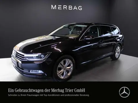 Used VOLKSWAGEN PASSAT Petrol 2017 Ad 