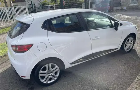 Used RENAULT CLIO Petrol 2018 Ad 