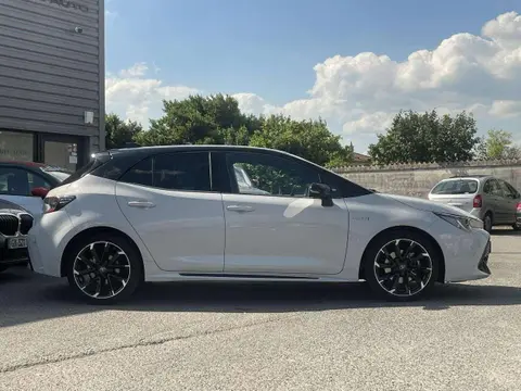 Used TOYOTA COROLLA Hybrid 2020 Ad 