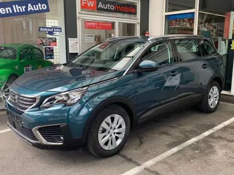 Used PEUGEOT 5008 Petrol 2018 Ad 