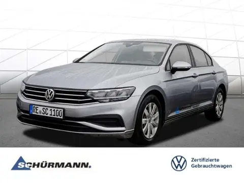 Used VOLKSWAGEN PASSAT Petrol 2021 Ad 