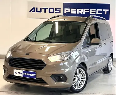 Annonce FORD TOURNEO Essence 2018 d'occasion Belgique