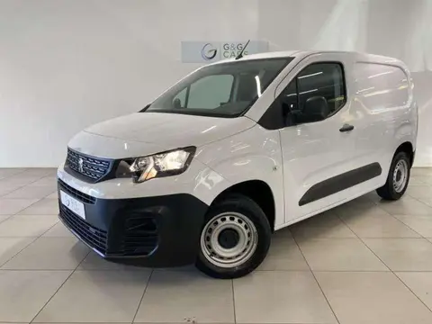 Used PEUGEOT PARTNER Petrol 2023 Ad 