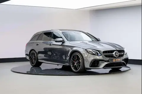 Annonce MERCEDES-BENZ CLASSE E Essence 2018 d'occasion 