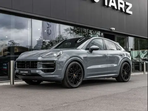 Used PORSCHE CAYENNE Hybrid 2024 Ad 