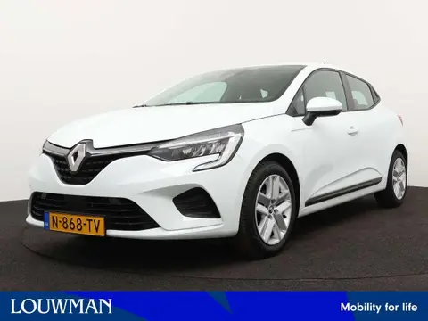 Used RENAULT CLIO Petrol 2022 Ad 