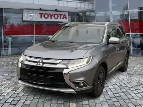 Used MITSUBISHI OUTLANDER Petrol 2017 Ad 