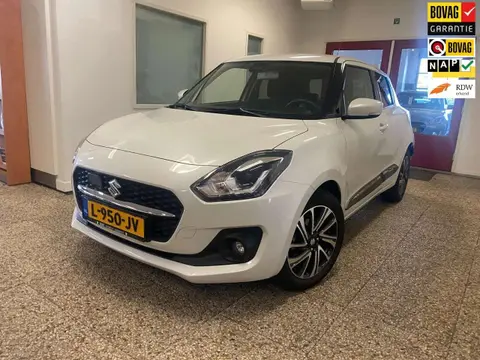 Used SUZUKI SWIFT Hybrid 2021 Ad 