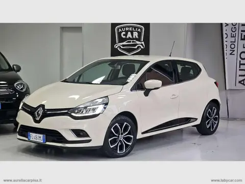 Annonce RENAULT CLIO Essence 2017 d'occasion 