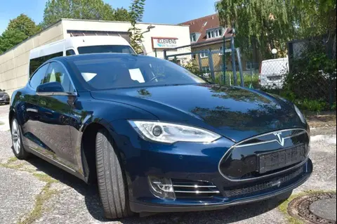 Used TESLA MODEL S Electric 2015 Ad 